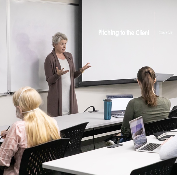 Professor of Communication Amy Young teaches her COMA 361 “Strategic Communication” course in Ingram Hall