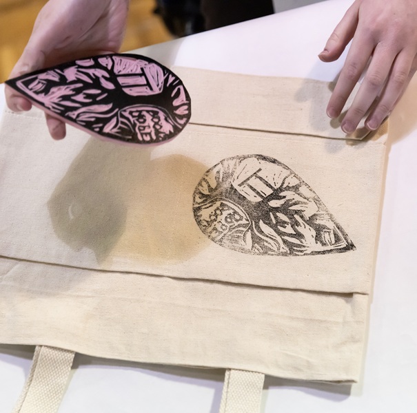 Printed image of a leaf