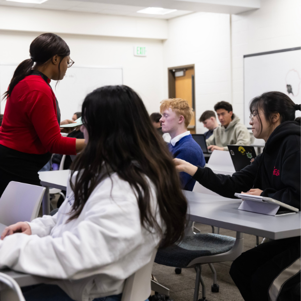 Morken students having lecture in french