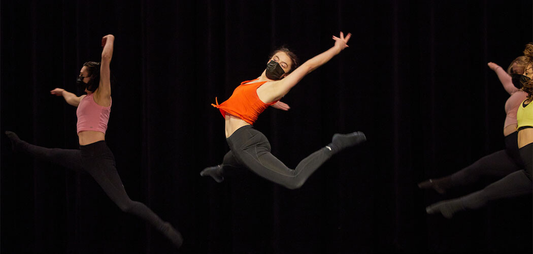 PLU Dance Team performing.