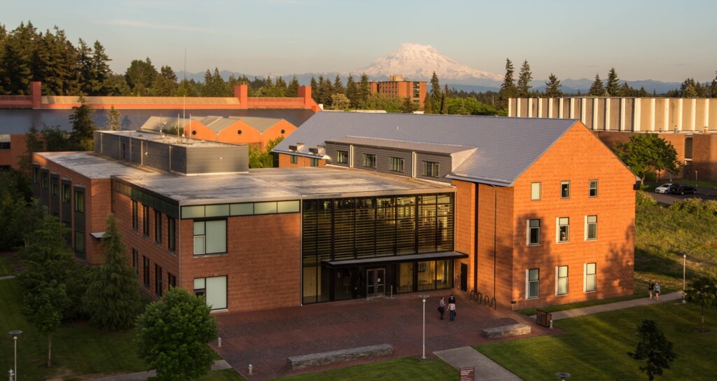 Web Banner - Morken and Rainier A photo of the Morken Center for Learning & Technology on the PLU campus. Behind the building is snow-capped Mount Rainier.