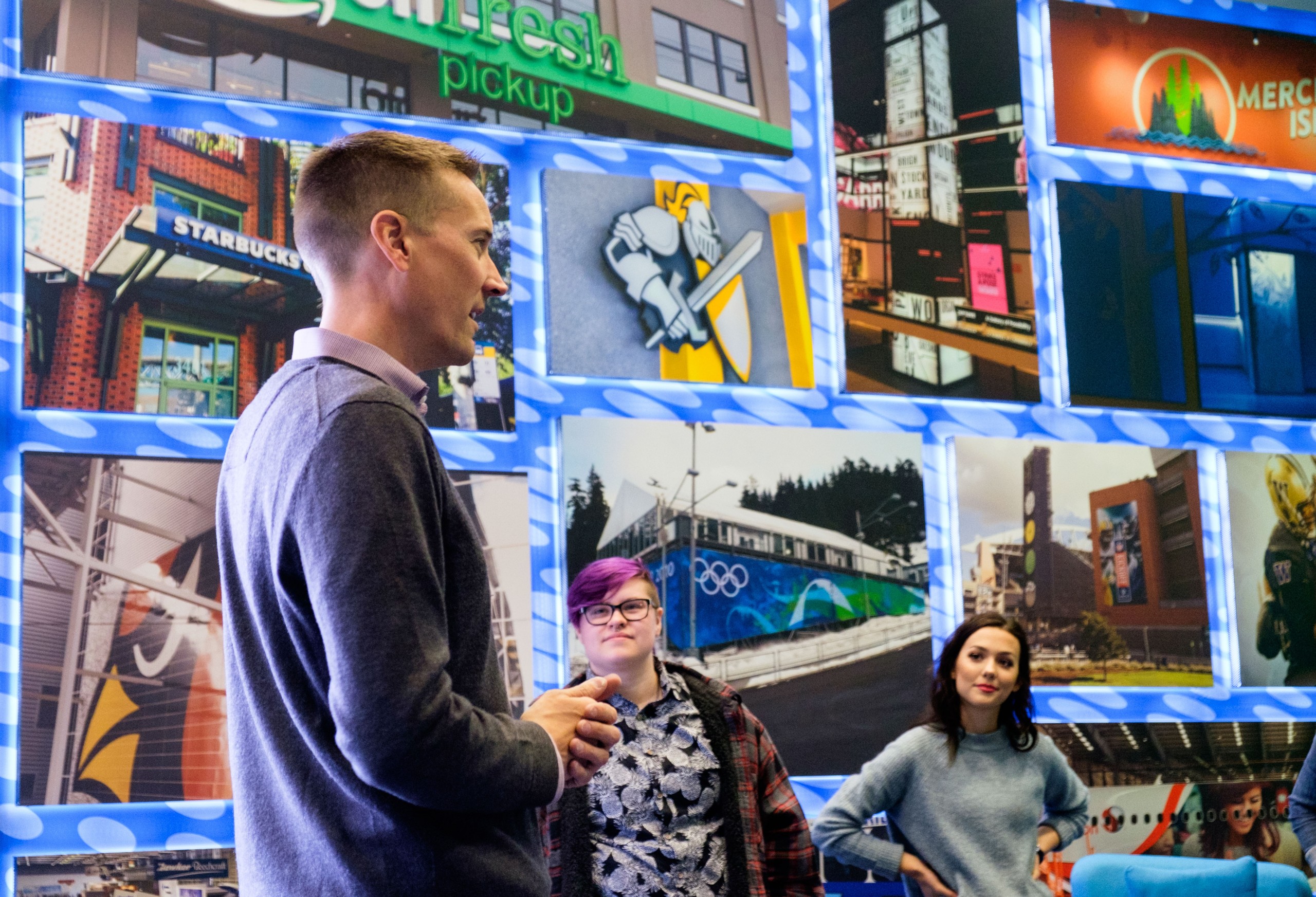Field trip to Supergraphics in Seattle, Monday, Oct. 29, 2018. (Photo/John Froschauer)
