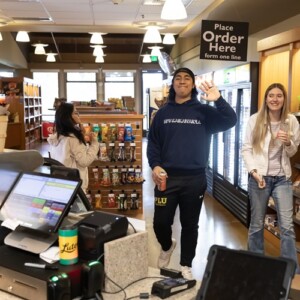 20230413_SB_Campus-Dining_010