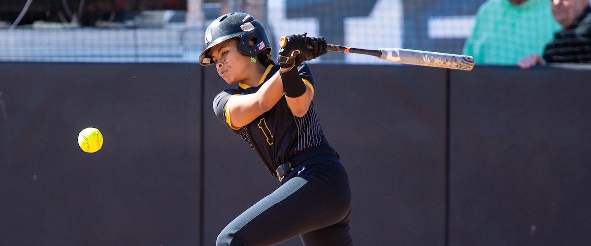 Softball Advancement PLU