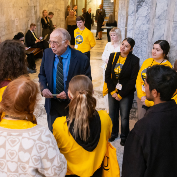 Students speak with Sen. Conway