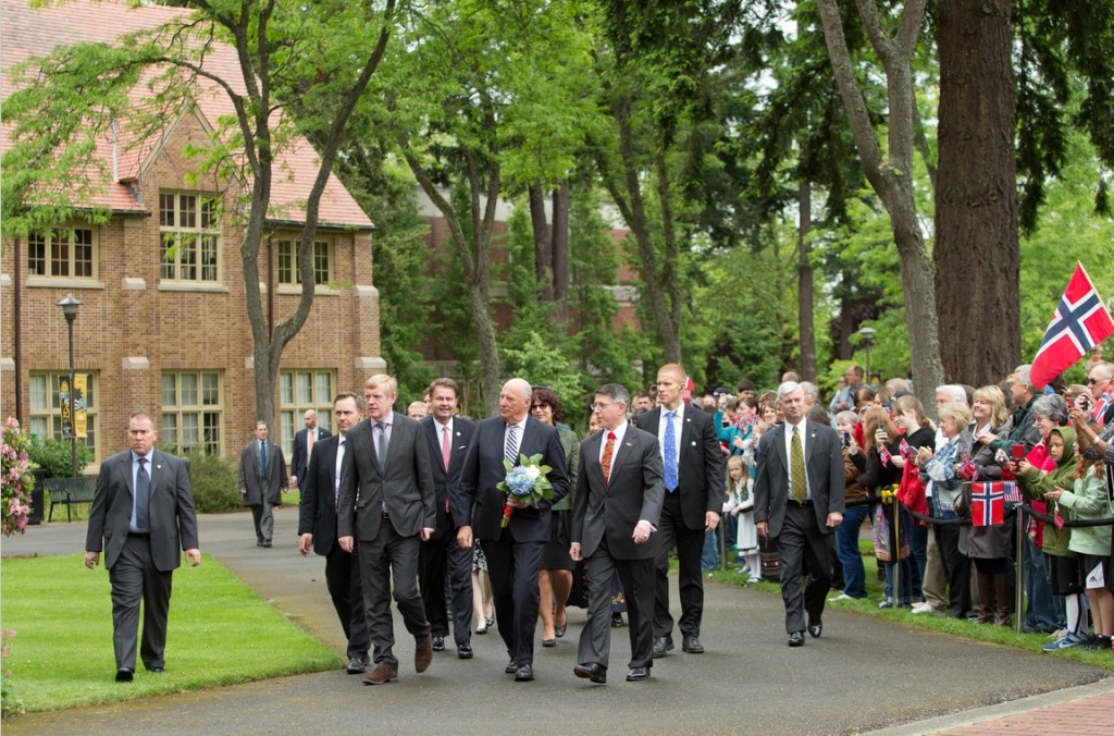 His Majesty King Harald V of Norway visiting campus