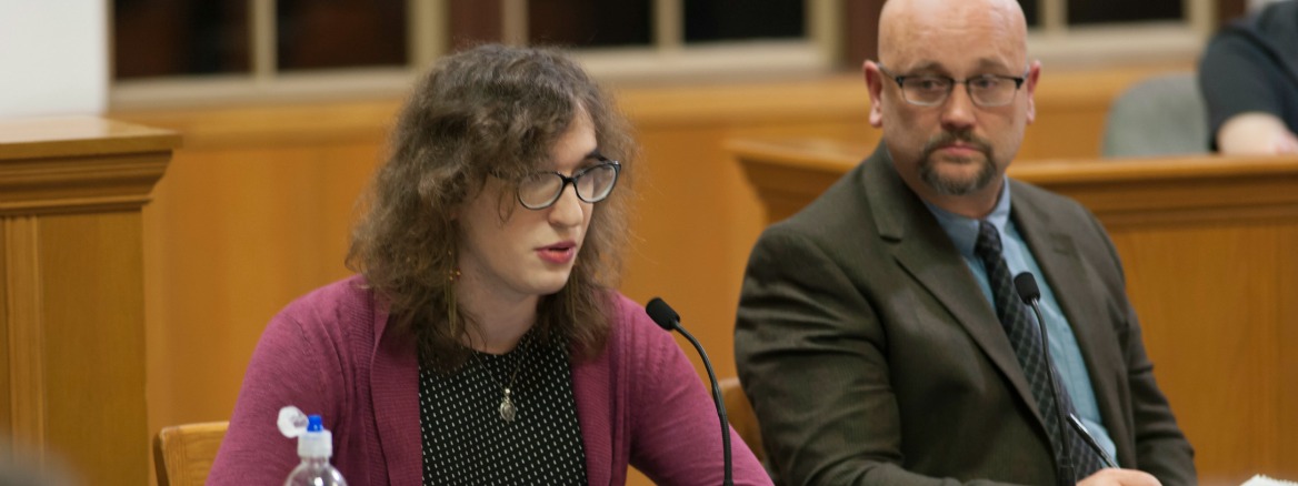 Angie Tinker '16 speaks in favor of the initiative one during the The Ruth Anderson Public Debate at PLU on 10/8/2015 (Photo/John Struzenberg '16)