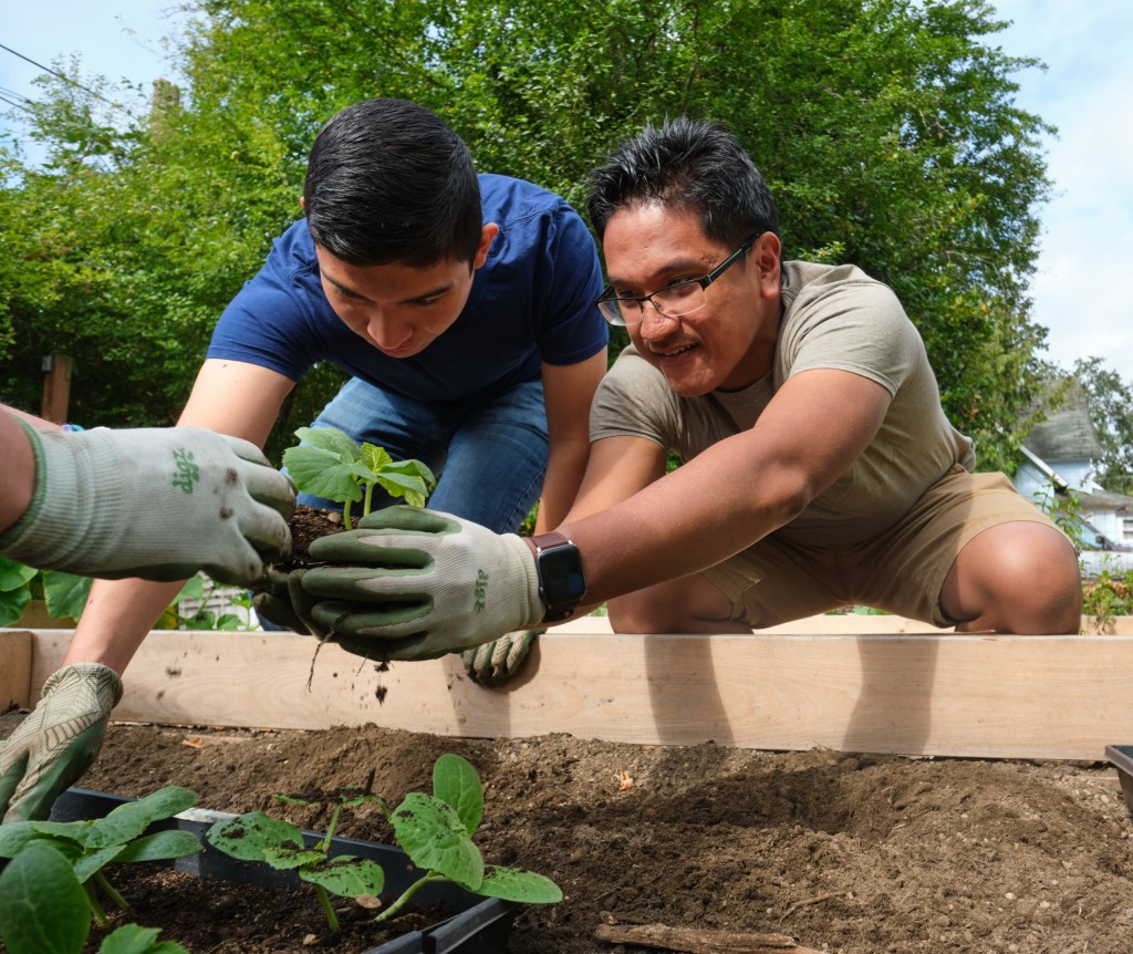 garden-work-party-8-9-19-563-scaled-1024x862