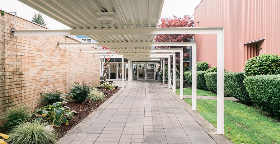 Dumas Bay Centre outside walkway