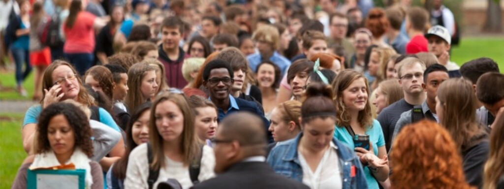 Students walking to Convocation