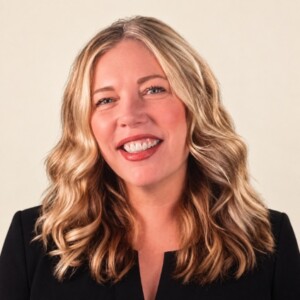 Headshot of Lisa Nolan, speaker on panel for Money Matters and Mimosas