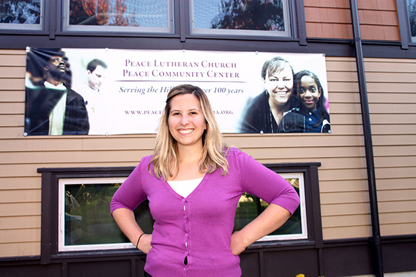 Ruth Tollefson '09 - Community Outreach Ruth Tollefson '09 - Community Outreach