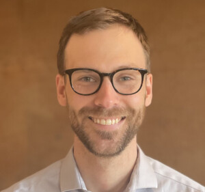 Copy of Matt Leslie Headshot