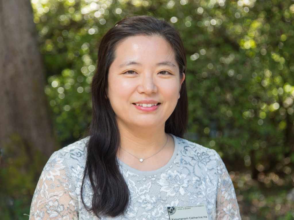 Marketing Professor Catherine Ha portrait