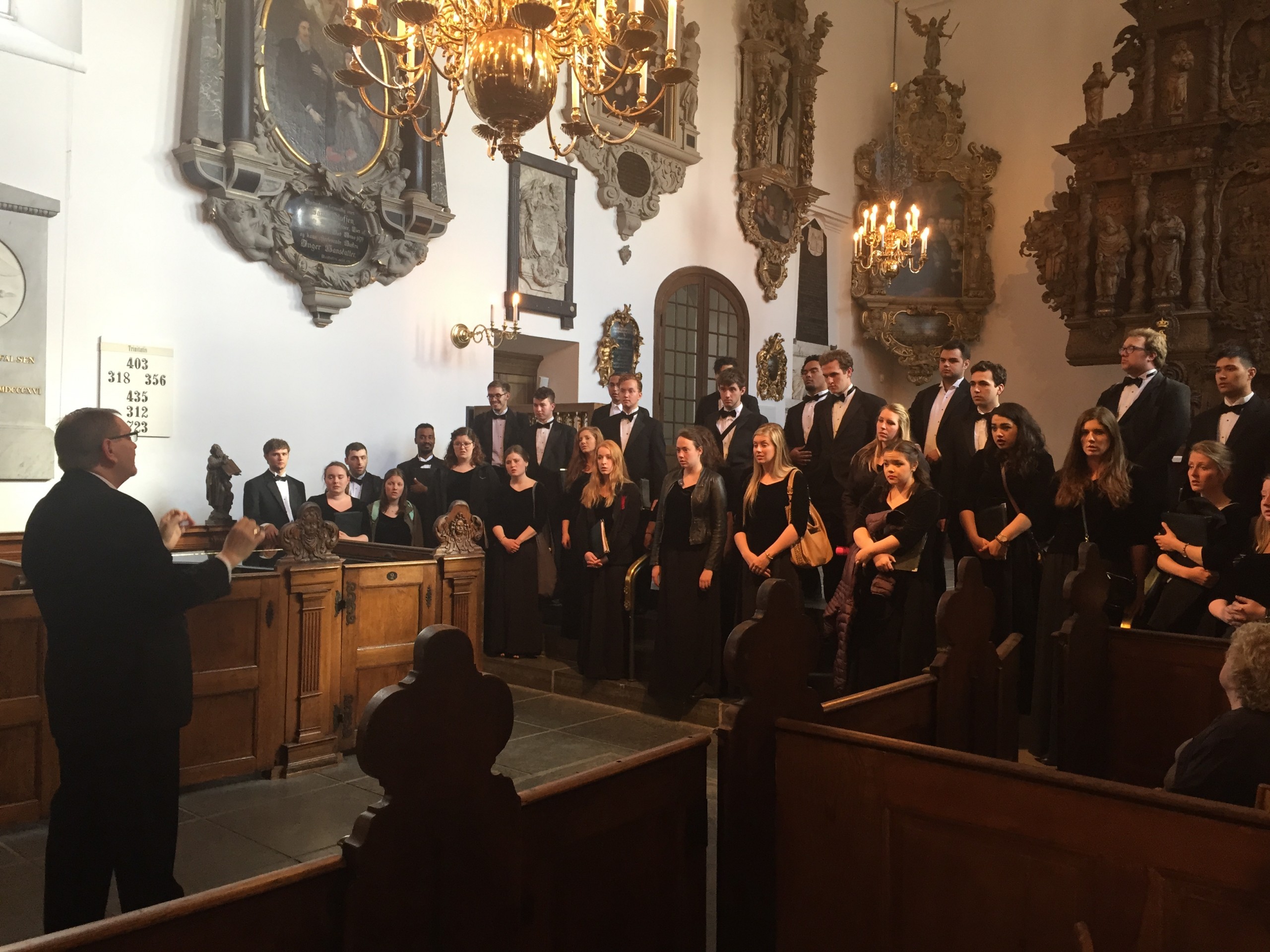 The Choir sang in churches and venues in Stockholm, Copenhagen, Prague and the Brucknerhaus in Linz. They sang in Martin Luther’s home church in Wittenberg, Germany, as well as the Thomaskirche in Leipzig, where J.S. Bach worked for 37 years.