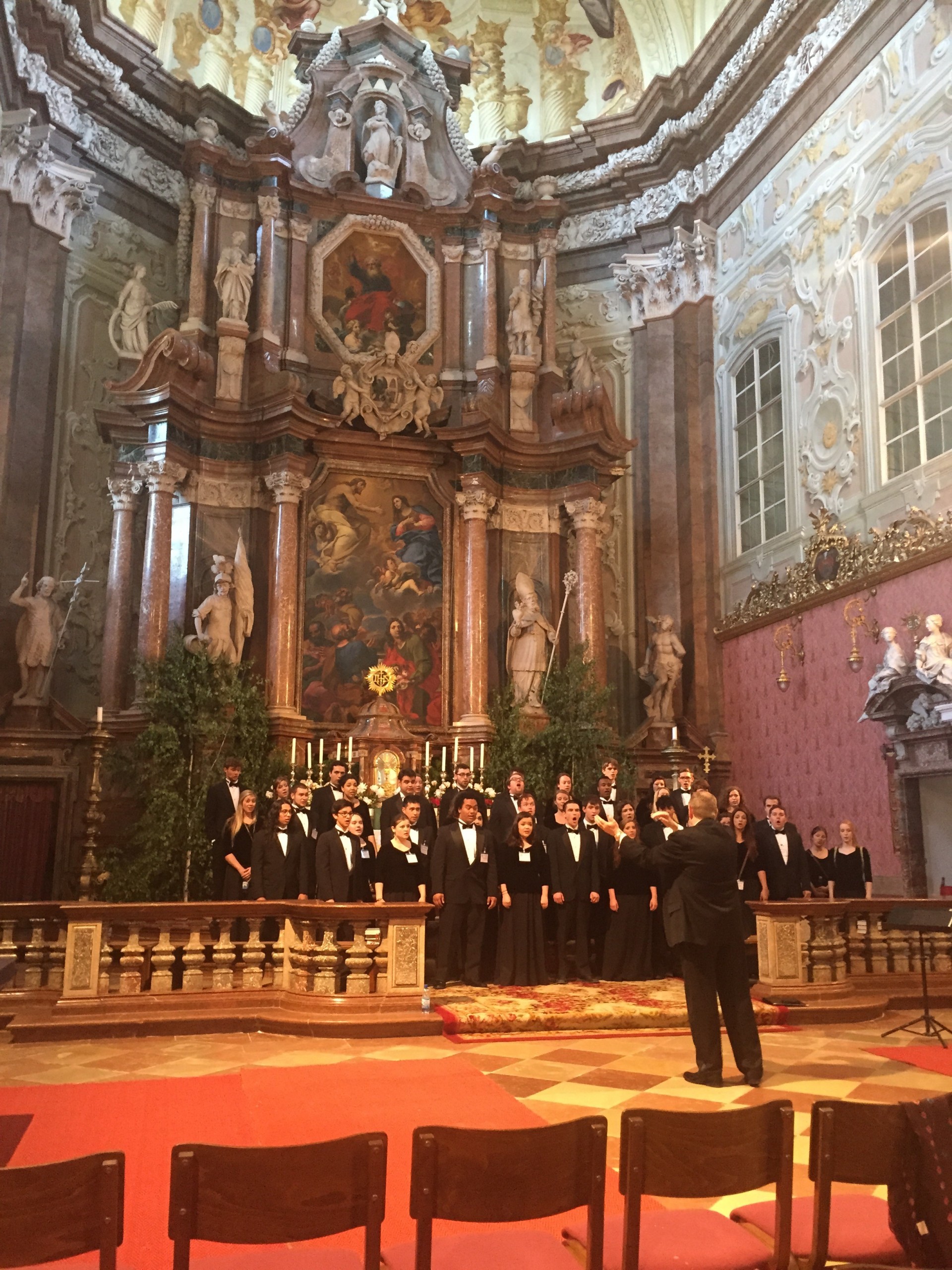 The Choir sang in churches and venues in Stockholm, Copenhagen, Prague and the Brucknerhaus in Linz. They sang in Martin Luther’s home church in Wittenberg, Germany, as well as the Thomaskirche in Leipzig, where J.S. Bach worked for 37 years.
