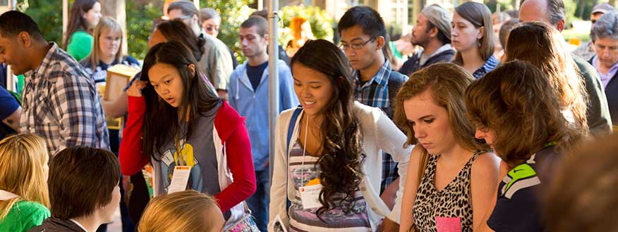 My Academic Pathway: New students arrive on campus checking in for keys