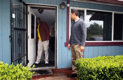 Leo Rivas, a Pacific Lutheran University nursing student, had stopped by for a chat with his client, Trevor Modeste, 54, who lives in a tidy rambler tucked between a patchwork of farms and subdivisions south of Tacoma, Wash.