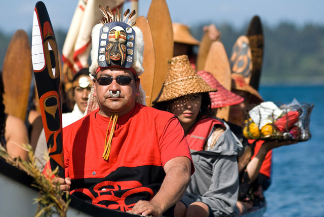 Makah in canoe