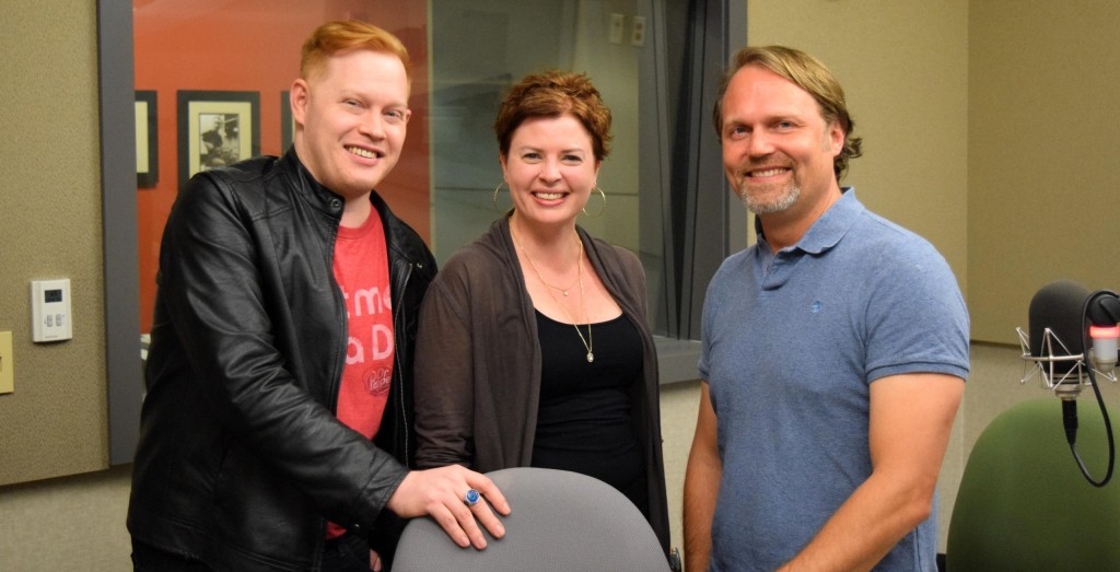 Best-Photo-Interpret Professor of Communication Amy Young, Visiting Assistant Professor of Theatre Kane Anderson and Assistant Professor of Religion Michael Zbaraschuk.