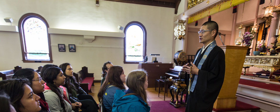 Erik Hammerstrom's class visits Tacoma's Hongwanji Buddhist Temple on April 24. (Photo: John Froschauer/PLU)