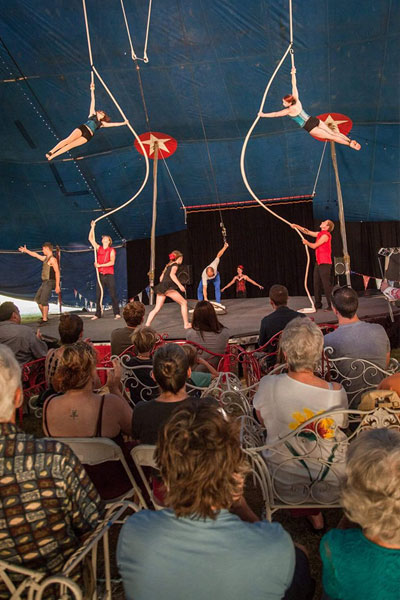 Flynn Creek Circus performers