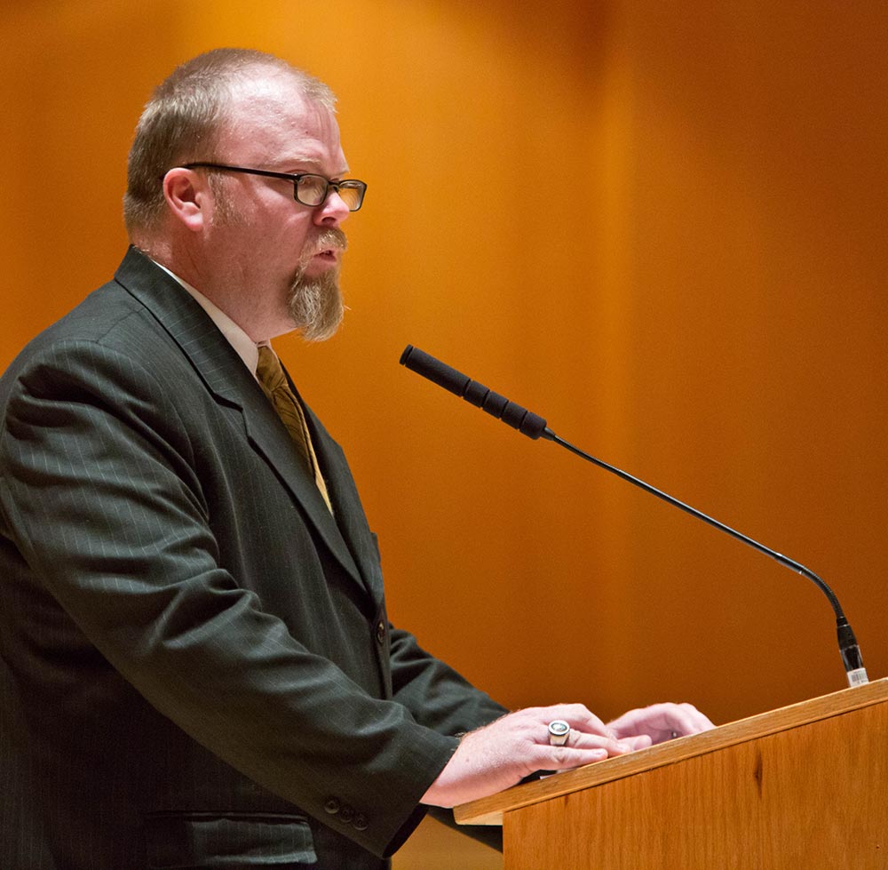 Steve Shumaker '16 speaks at the 2014 PLU Veterans Day Celebration.