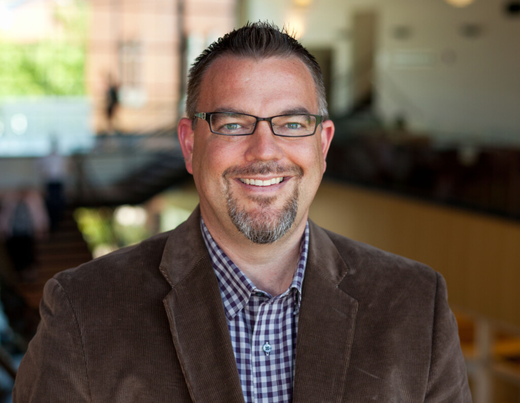 mark-mulder-108-9-12-14 PLU Business Professor Mark Mulder
