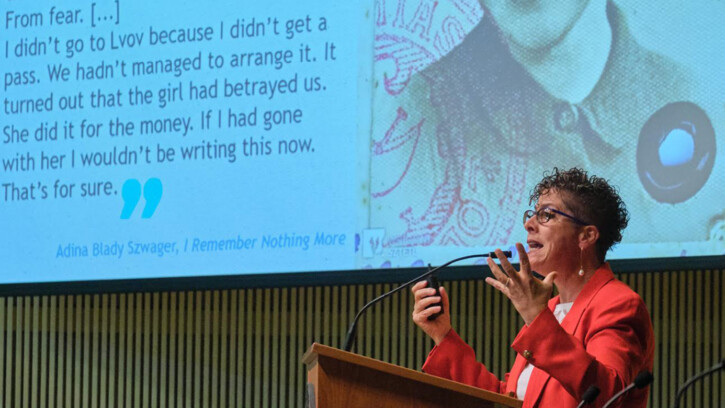 Sheryl Ochayon, an attorney and educator who directs Yad Vashem’s “Echoes and Reflections: Teaching the Holocaust, Inspiring the Classroom” program, speaking at PLU’s Powell-Heller Conference for Holocaust Education in 2019.