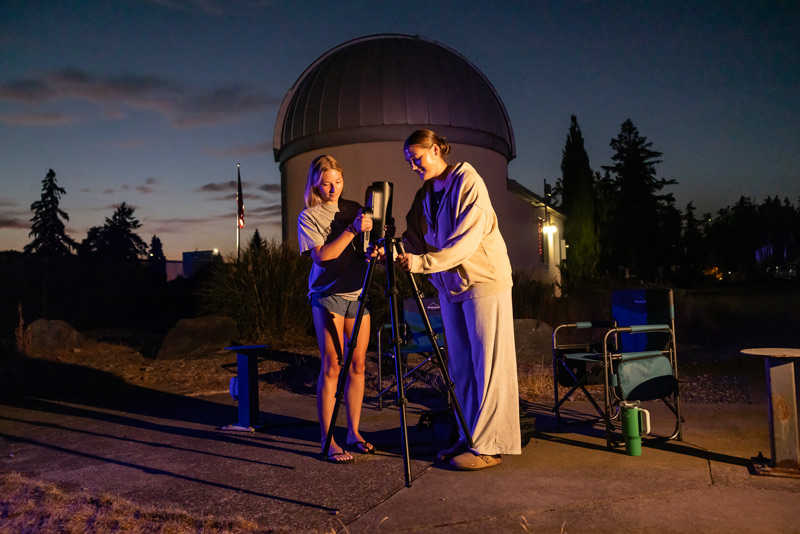 Students gather in the Keck Observatory for their summer research projects, Tuesday, July 21, 2026, at PLU. (PLU Photo / Sy Bean) Students gather in the Keck Observatory for their summer research projects, Tuesday, July 21, 2026, at PLU. (PLU Photo / Sy Bean)