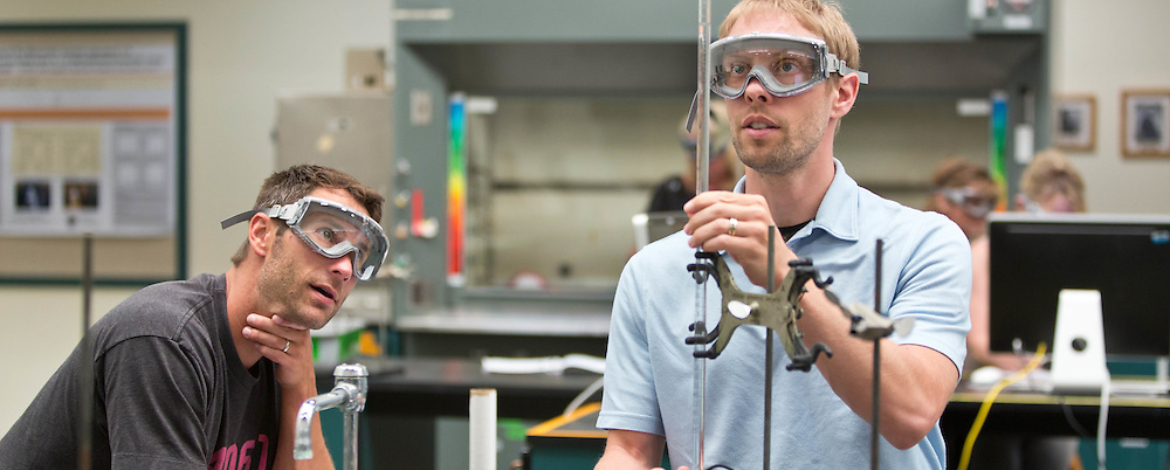 HS teachers in PLU's chemistry lab