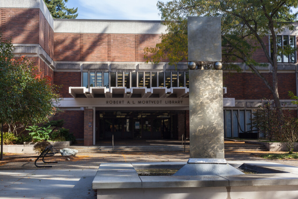 fountain-library-10-9-17-189