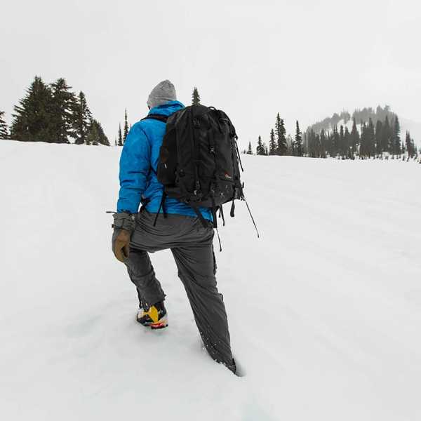 John De Mars with his Expedition Sauce on Mt. Rainier, Wednesday, March 15, 2017. (Photo: John Froschauer/PLU)