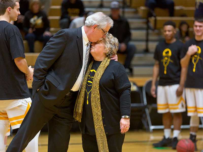 PLU men's basketball vs Linnfield, Friday, Feb. 17, 2017. (Photo: John Froschauer/PLU)