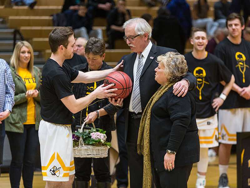 PLU men's basketball vs Linnfield, Friday, Feb. 17, 2017. (Photo: John Froschauer/PLU)