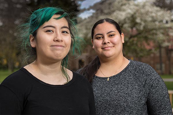 Cristina Flores ’19 (left) and Sharlene Rojas Apodaca ’21 (right)