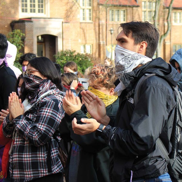 In solidarity with the Honduran people, students marched through campus to demonstrate support.