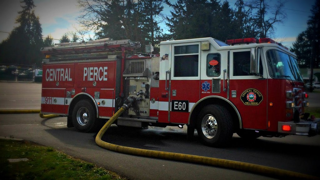 Pierce county fire engine