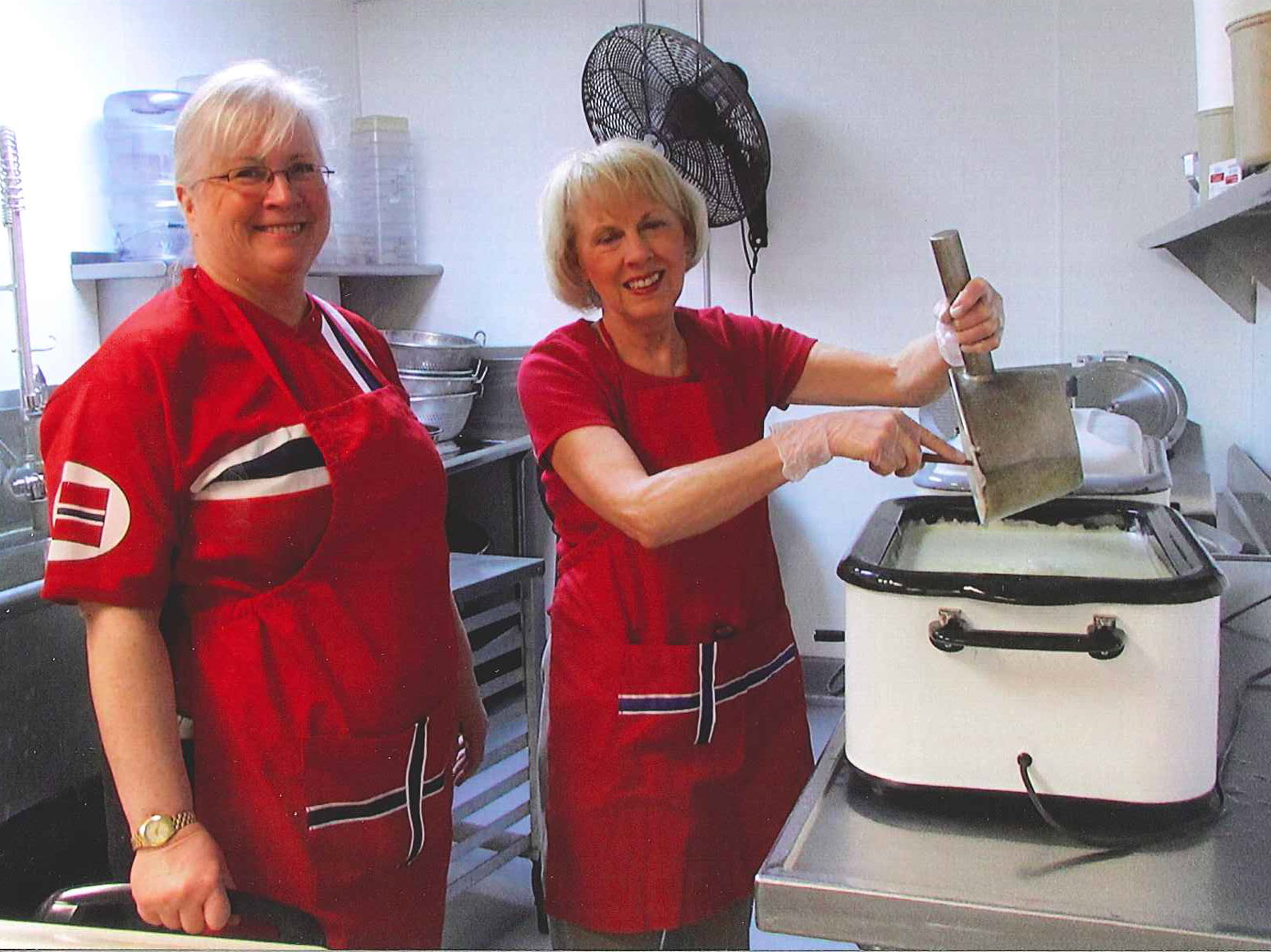 Norwegian Heritage Festival - 2 women cooking