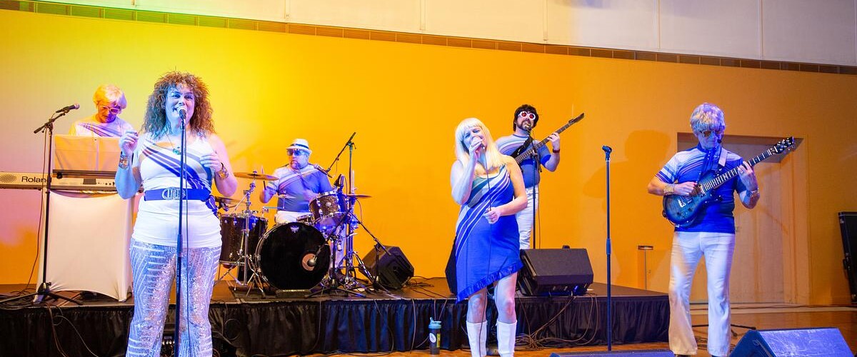 ABBAGraphs performing in Chris Knutzen Hall