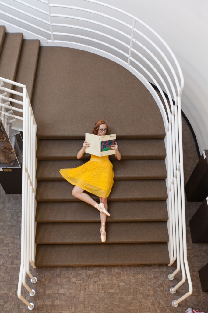 dance-promo-9-27-17-1141-scaled dancer in the library on the stairs