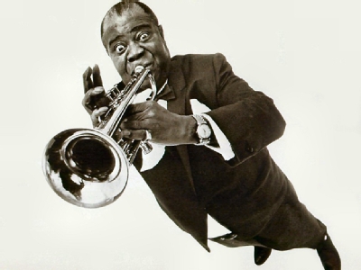 louis armstrong playing trumpet