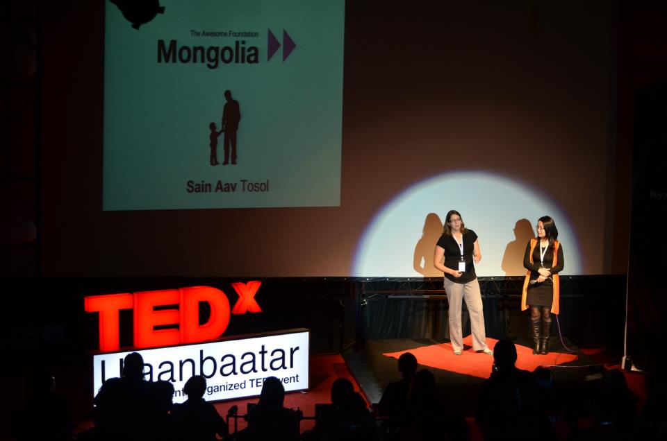 Bonnie Nelson '08 (Mongolia 2011-2013) speaking with Aldarmaa Baatarjav at TEDxUlaanbaatar in 2012